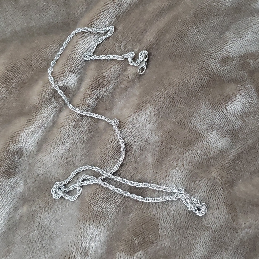 Chain - Picture 5 of 5